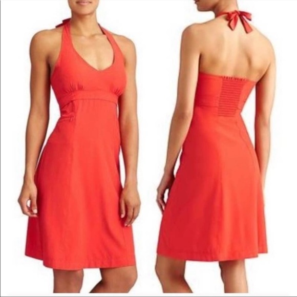 Athleta halter dress smocked everywhere nylon blend athletic size 8 - Picture 1 of 7